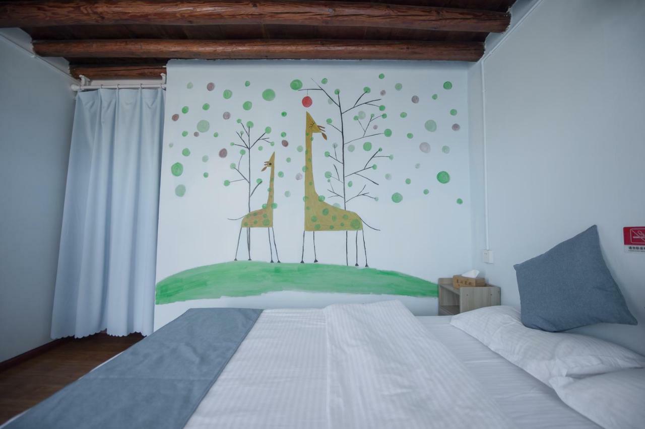 Dali Spring Field Hostel Esterno foto