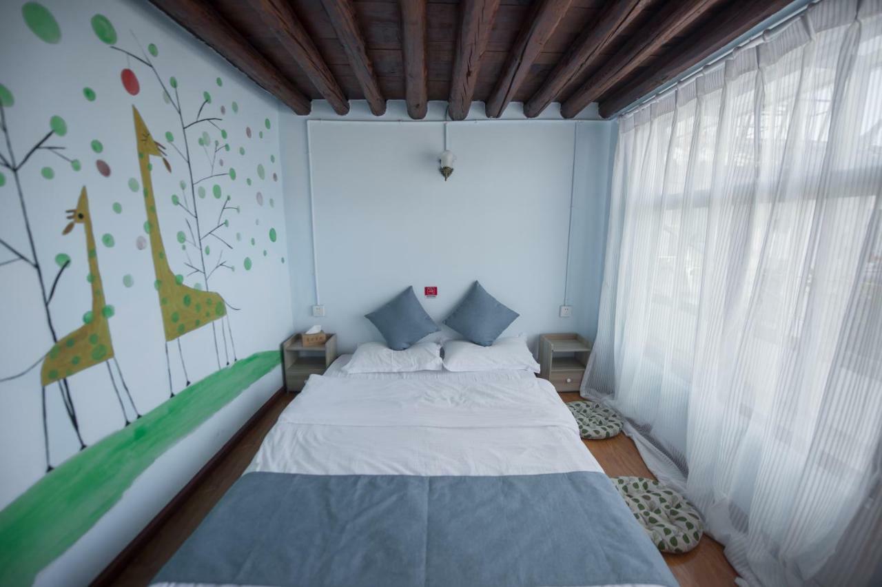 Dali Spring Field Hostel Esterno foto