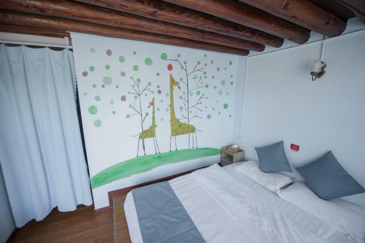 Dali Spring Field Hostel Esterno foto