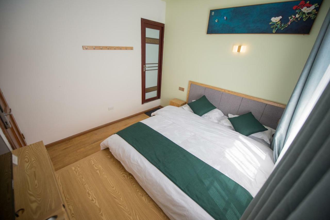 Dali Spring Field Hostel Esterno foto
