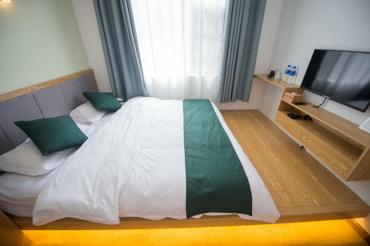 Dali Spring Field Hostel Esterno foto